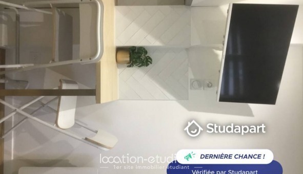 Logement �tudiant Studio &agrave; Saint Cloud (92210)