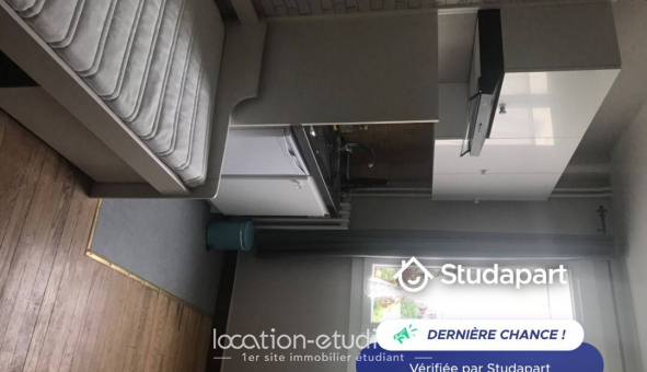 Logement �tudiant Studio &agrave; Saint Cloud (92210)