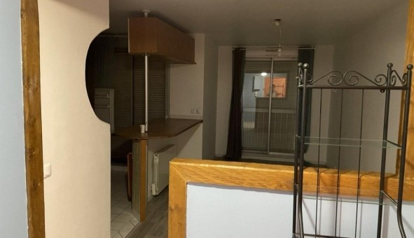 Logement tudiant Studio à Saint Cyr l'cole (78210)
