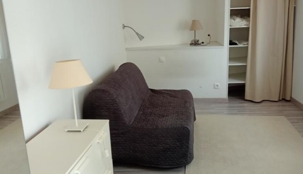 Logement tudiant Studio à Saint Cyr sur Loire (37540)