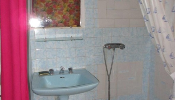 Logement �tudiant Studio &agrave; Saint Cyr sur Loire (37540)