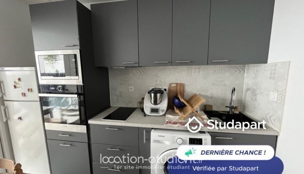 Logement �tudiant Location Studio Meubl&eacute; Saint Cyr sur Mer (83270)