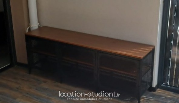 Logement �tudiant Studio &agrave; Saint Cyr sur Mer (83270)