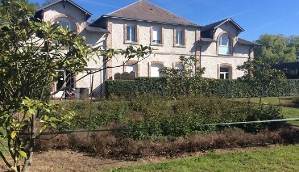 Logement tudiant Location Studio Vide Saint Denis en Val (45560)
