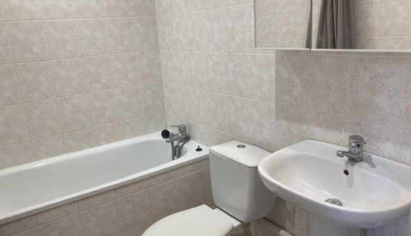 Logement tudiant Studio à Saint Denis en Val (45560)