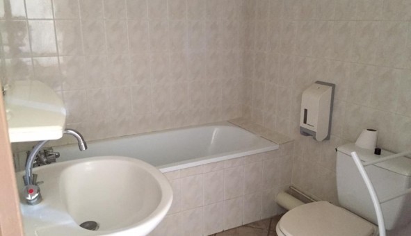 Logement tudiant Studio à Saint Denis en Val (45560)