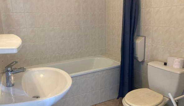 Logement �tudiant Studio &agrave; Saint Denis en Val (45560)