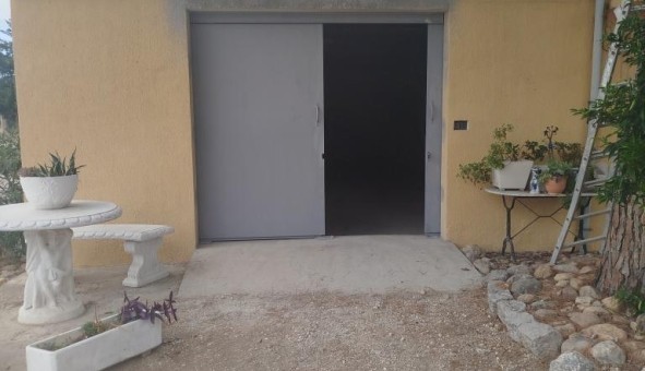 Logement tudiant Location Studio Vide Saint Estve (66240)