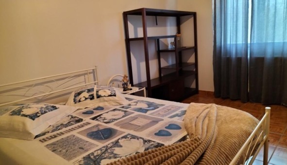 Logement tudiant Studio à Saint Genis Laval (69230)