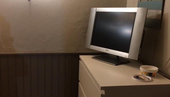 Logement tudiant Studio à Saint Genis Laval (69230)