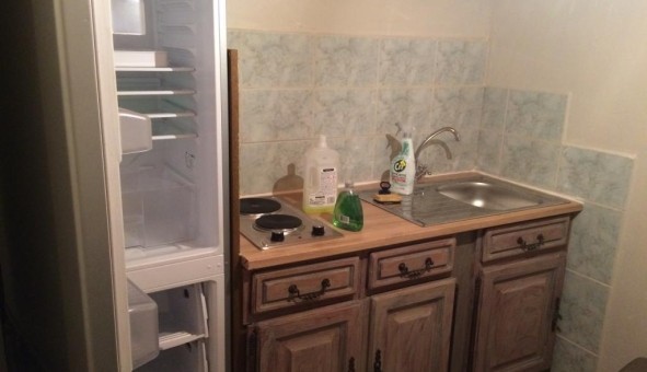 Logement tudiant Studio à Saint Genis Laval (69230)