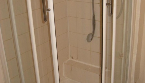 Logement tudiant Studio à Saint Genis Laval (69230)