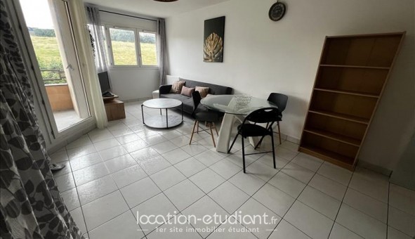 Logement tudiant Studio à Saint Genis Laval (69230)