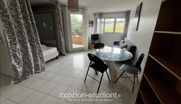 Logement tudiant Studio à Saint Genis Laval (69230)