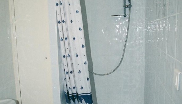 Logement tudiant Studio à Saint Genis Laval (69230)