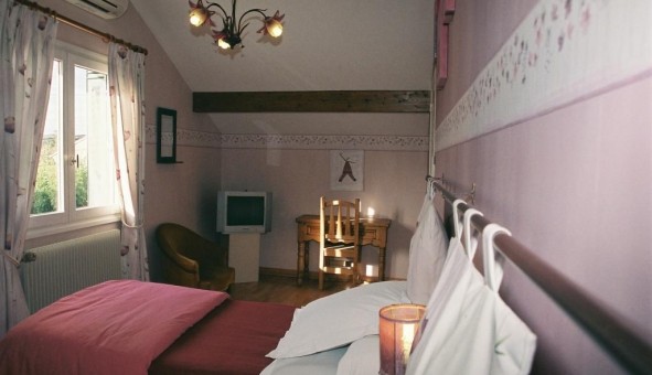 Logement tudiant Studio à Saint Genis Laval (69230)