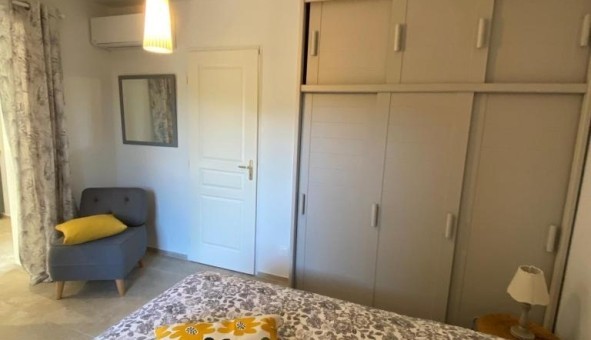 Logement �tudiant Studio &agrave; Saint Genis Laval (69230)
