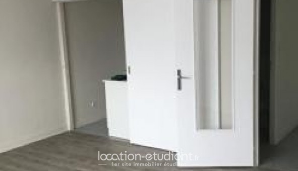 Logement tudiant Studio à Saint Georges Montcocq (50000)