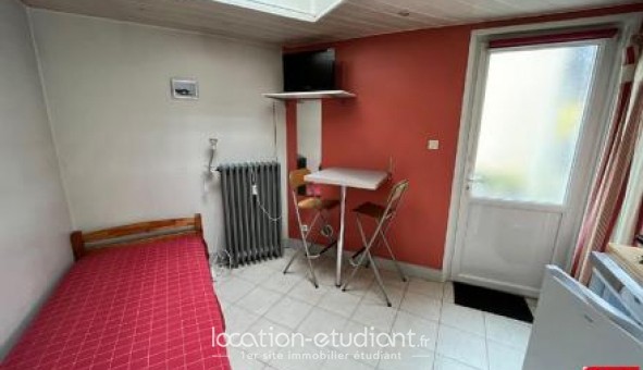 Logement tudiant Studio à Saint Georges Montcocq (50000)