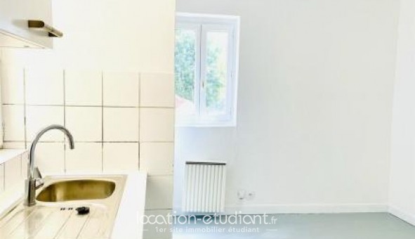 Logement étudiant Studio à Saint Germain en Laye (78100)