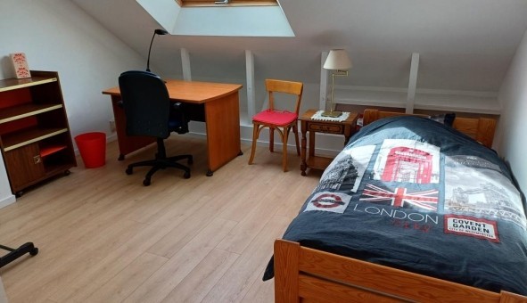 Logement tudiant Studio à Saint Germain en Laye (78100)
