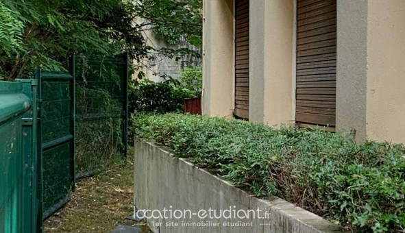 Logement tudiant Studio à Saint Germain en Laye (78100)