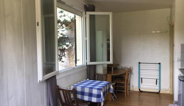 Logement �tudiant Studio &agrave; Saint Germain en Laye (78100)