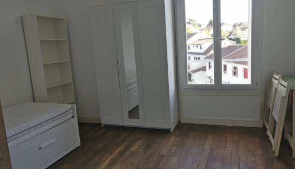 Logement �tudiant Studio &agrave; Saint Germain en Laye (78100)