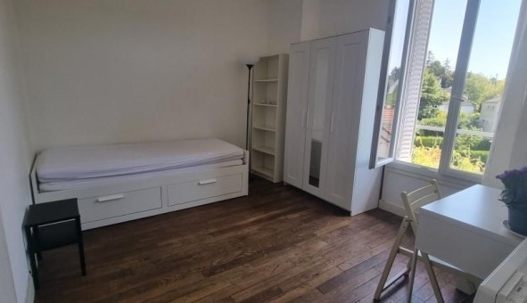 Logement �tudiant Studio &agrave; Saint Germain en Laye (78100)