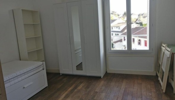 Logement �tudiant Studio &agrave; Saint Germain en Laye (78100)