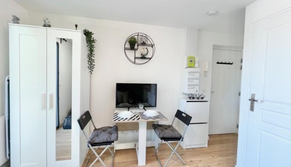 Logement tudiant Studio à Saint Germain ls Arpajon (91180)