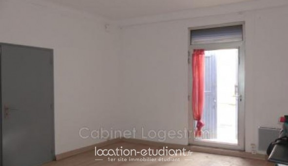 Logement tudiant Studio à Saint Gilles (30800)