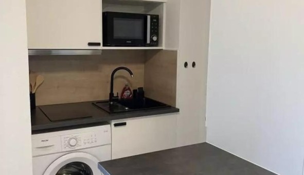 Logement tudiant Studio à Saint Gilles (30800)