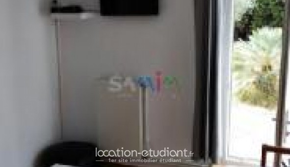 Logement tudiant Location Studio Vide Saint Hippolyte du Fort (30170)