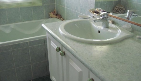 Logement �tudiant Studio &agrave; Saint Jean le Blanc (45650)