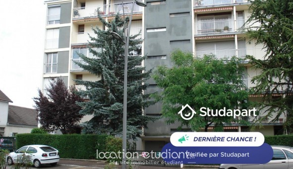 Logement tudiant Studio à Saint Julien les Villas (10800)