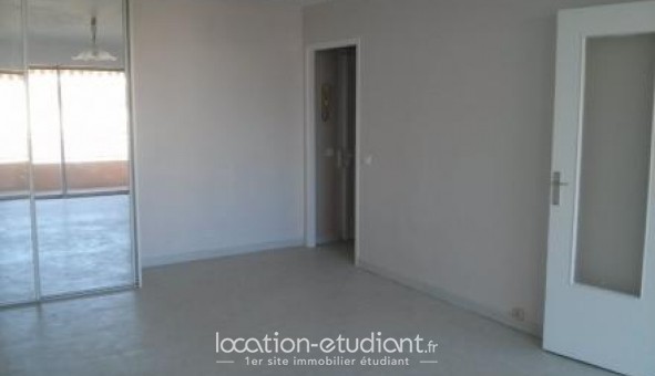 Logement tudiant Studio à Saint Laurent du Var (06700)