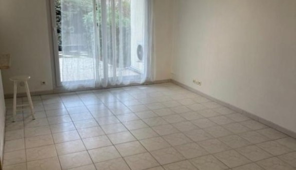 Logement tudiant Studio à Saint Laurent du Var (06700)