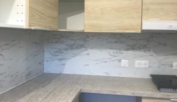 Logement tudiant Studio à Saint Laurent du Var (06700)