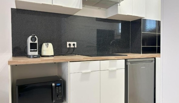 Logement tudiant Studio à Saint Laurent du Var (06700)