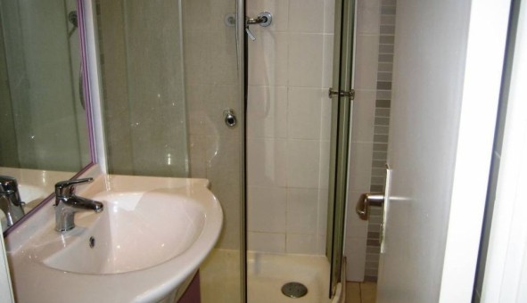 Logement �tudiant Studio &agrave; Saint Laurent du Var (06700)