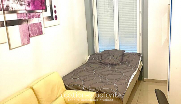 Logement tudiant Studio à Saint Maime (04300)