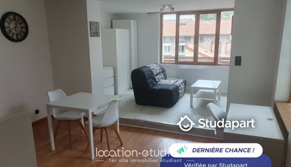 Logement tudiant Location Studio Meublé Saint Maime (04300)