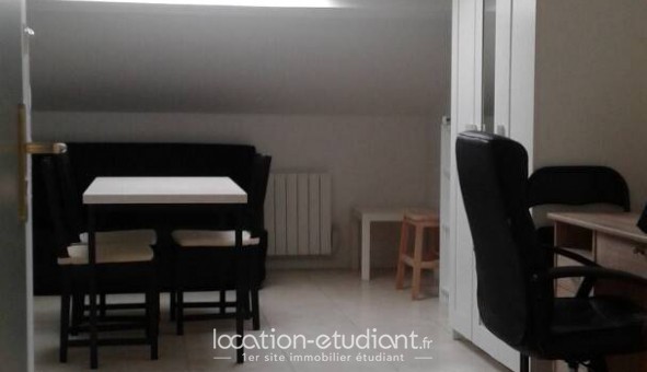 Logement tudiant Studio à Saint Maime (04300)