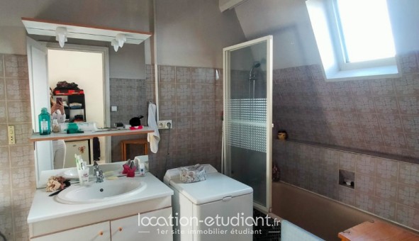 Logement étudiant Studio &agrave; Saint Maime (04300)