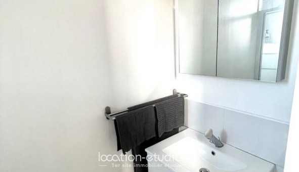 Logement �tudiant Studio &agrave; Saint Maime (04300)