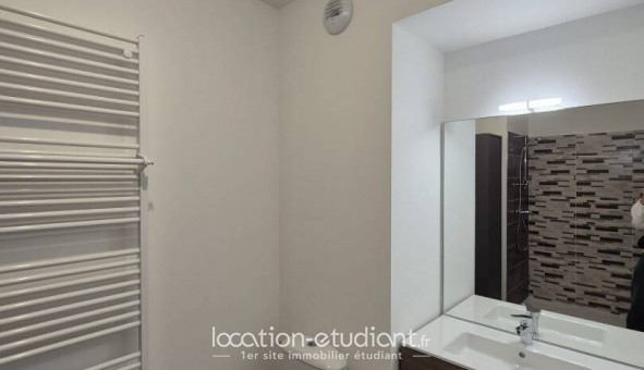 Logement �tudiant Studio &agrave; Saint Maime (04300)