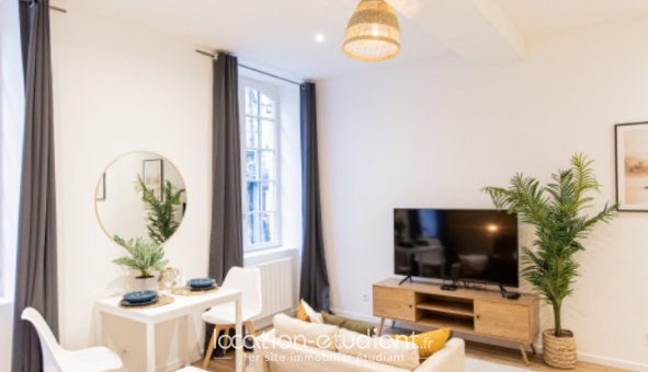 Logement �tudiant Studio &agrave; Saint Maime (04300)