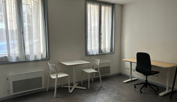 Logement �tudiant Studio &agrave; Saint Maime (04300)