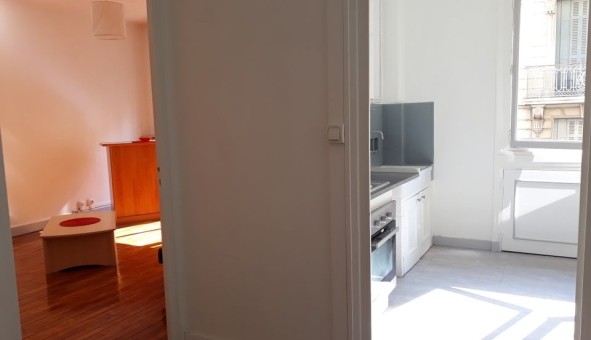 Logement �tudiant Studio &agrave; Saint Maime (04300)